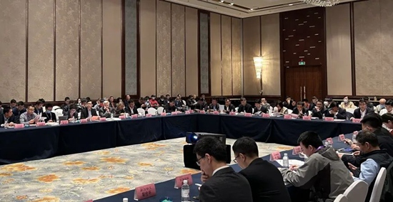 效率提升4倍 | “一束光”開啟輪胎模具清洗“低碳、自動化”新時代